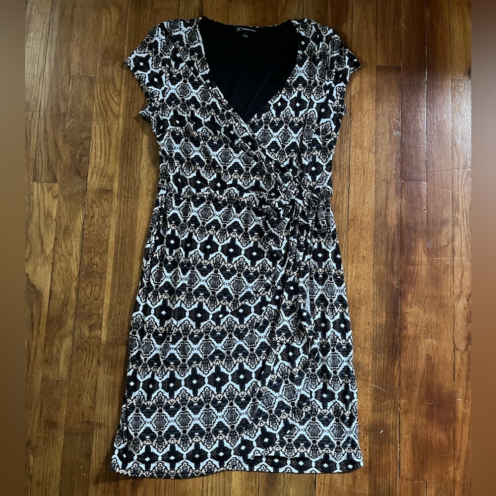 Beautiful INC business dress!